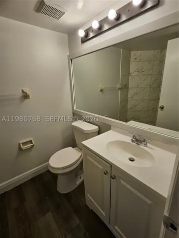 216 Lake Pointe Drive Oakland Park FL 33309