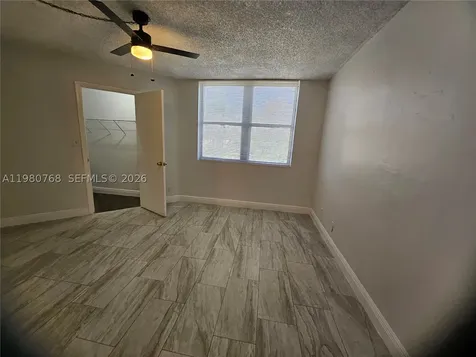 216 Lake Pointe Drive Oakland Park FL 33309
