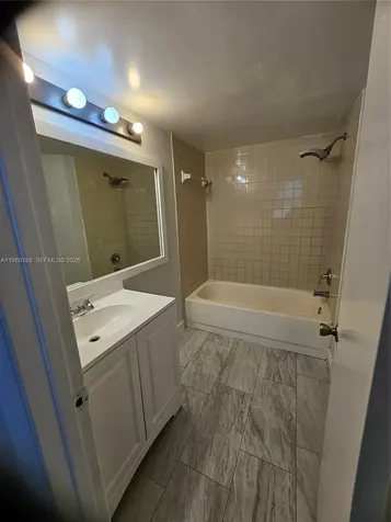 216 Lake Pointe Drive Oakland Park FL 33309