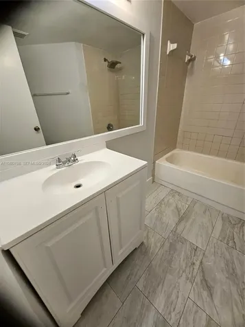 216 Lake Pointe Drive Oakland Park FL 33309
