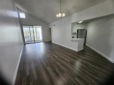 216 Lake Pointe Drive Oakland Park FL 33309