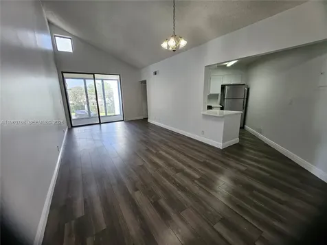 216 Lake Pointe Drive Oakland Park FL 33309