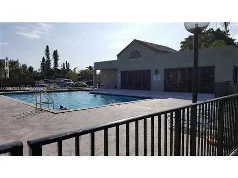 216 Lake Pointe Drive Oakland Park FL 33309