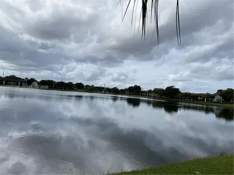 216 Lake Pointe Drive Oakland Park FL 33309