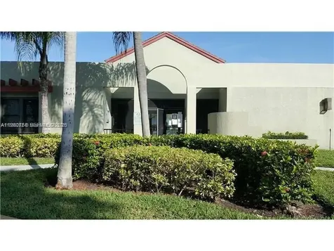 216 Lake Pointe Drive Oakland Park FL 33309