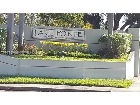216 Lake Pointe Drive Oakland Park FL 33309