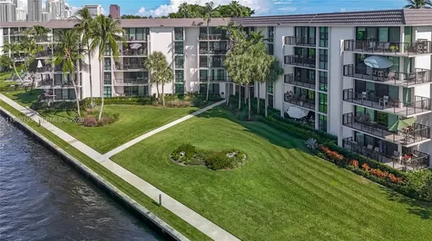 1350 River Reach Drive Fort Lauderdale FL 33315