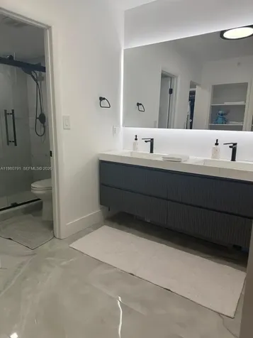 20505 E Country Club Drive Aventura FL 33180