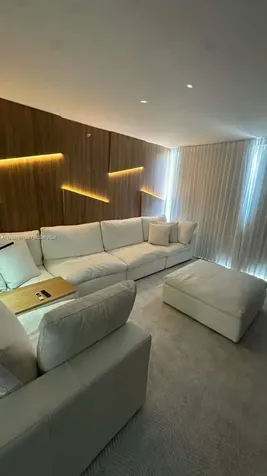 20505 E Country Club Drive Aventura FL 33180