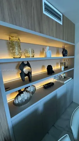 20505 E Country Club Drive Aventura FL 33180