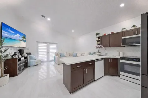 1405 SE 7th Street Homestead FL 33033