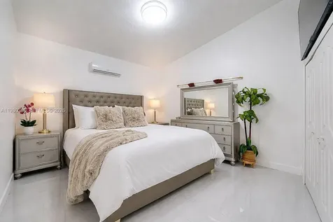 1405 SE 7th Street Homestead FL 33033