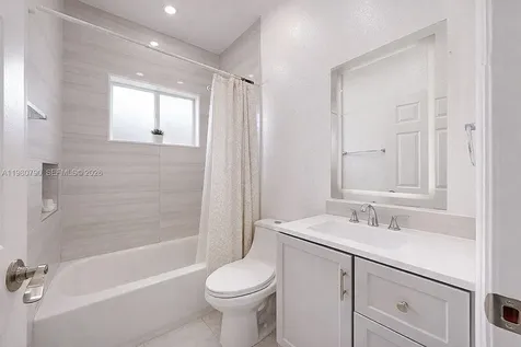 1405 SE 7th Street Homestead FL 33033