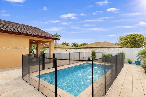 1405 SE 7th Street Homestead FL 33033