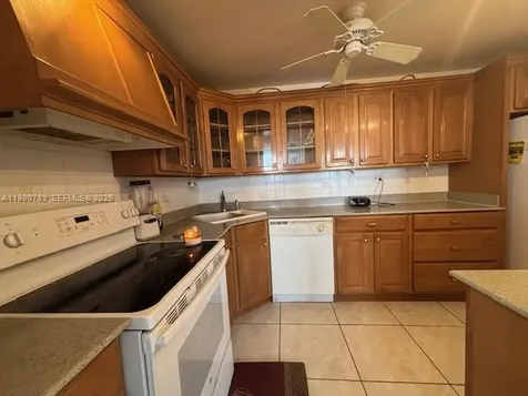 1400 S Ocean Drive Hollywood FL 33019