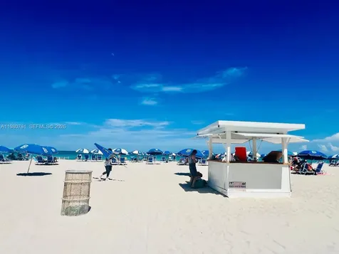 6039 Collins Avenue Miami Beach FL 33140
