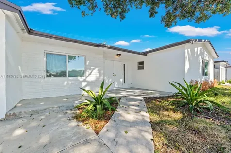 7971 NW 3rd Place Margate FL 33063