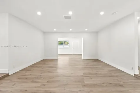 7971 NW 3rd Place Margate FL 33063