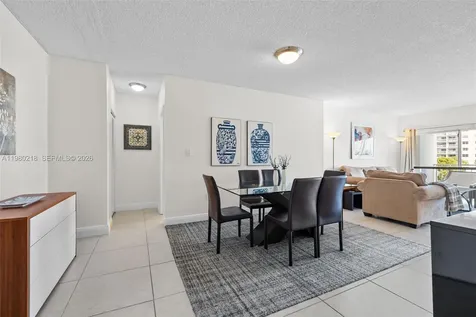 500 Bayview Drive Sunny Isles Beach FL 33160