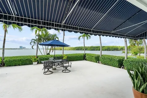 500 Bayview Drive Sunny Isles Beach FL 33160