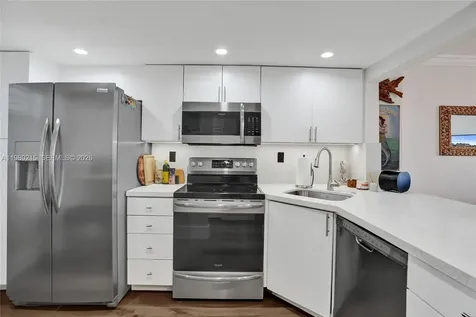 1391 S Ocean Boulevard Pompano Beach FL 33062