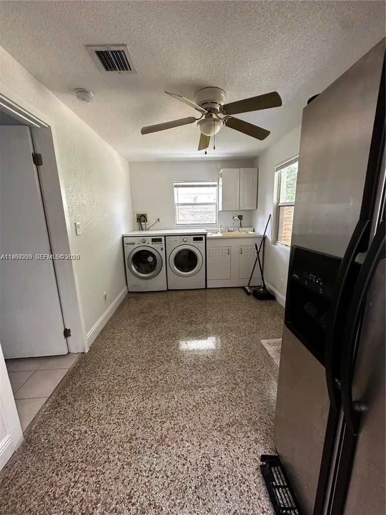 1561 NE 29th Street Pompano Beach FL 33064