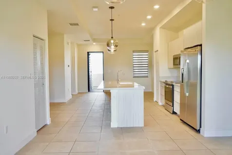 7925 NW 104th Avenue Doral FL 33178