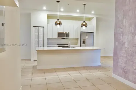 7925 NW 104th Avenue Doral FL 33178