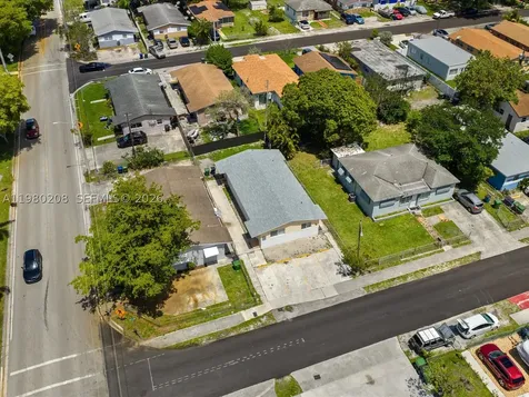 752 NW 3rd Court Hallandale Beach FL 33009