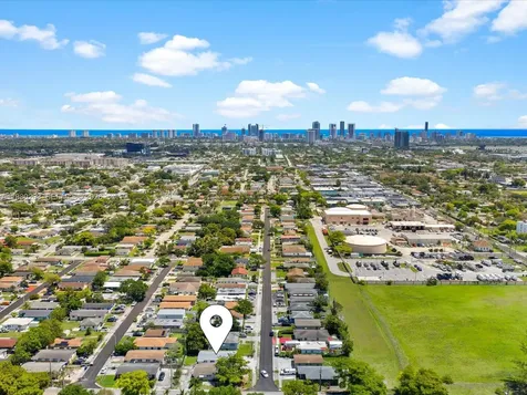 752 NW 3rd Court Hallandale Beach FL 33009