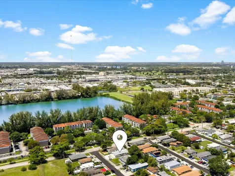 752 NW 3rd Court Hallandale Beach FL 33009