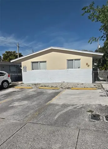 752 NW 3rd Court Hallandale Beach FL 33009
