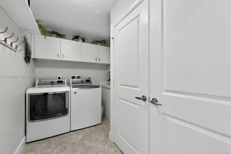915 S Bay Colony Drive S Juno Beach FL 33408