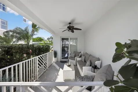 915 S Bay Colony Drive S Juno Beach FL 33408