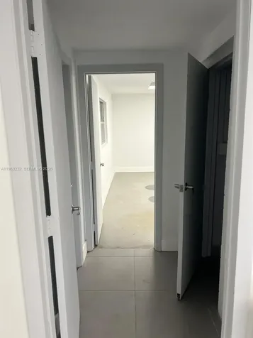 8416 NW 61st Street Miami FL 33166