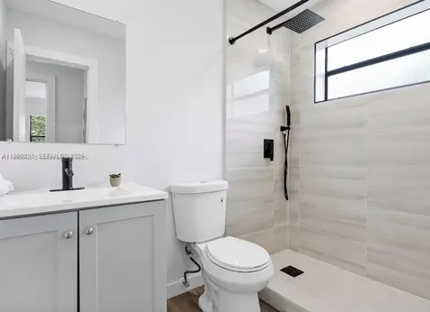 584 NW 30th Street Miami FL 33127