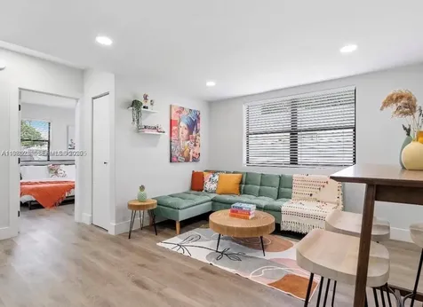 584 NW 30th Street Miami FL 33127