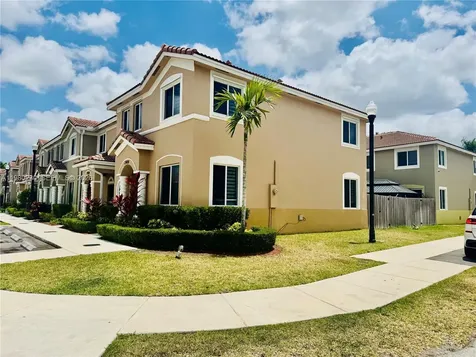 2418 SE 10th Court Homestead FL 33035