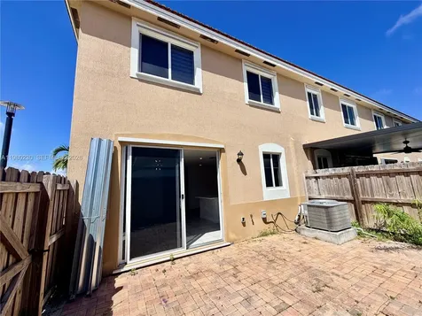 2418 SE 10th Court Homestead FL 33035