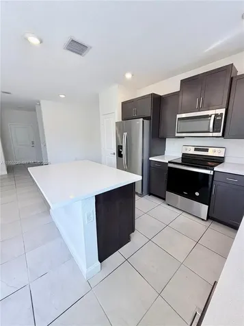 2418 SE 10th Court Homestead FL 33035