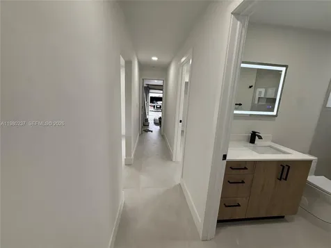 4020 NW 93rd Way Sunrise FL 33351