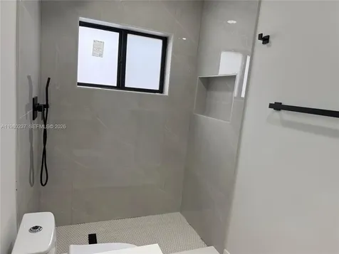 4020 NW 93rd Way Sunrise FL 33351