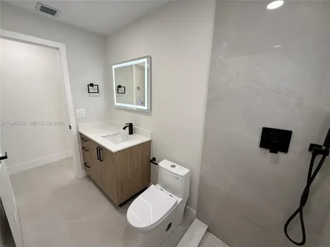 4020 NW 93rd Way Sunrise FL 33351