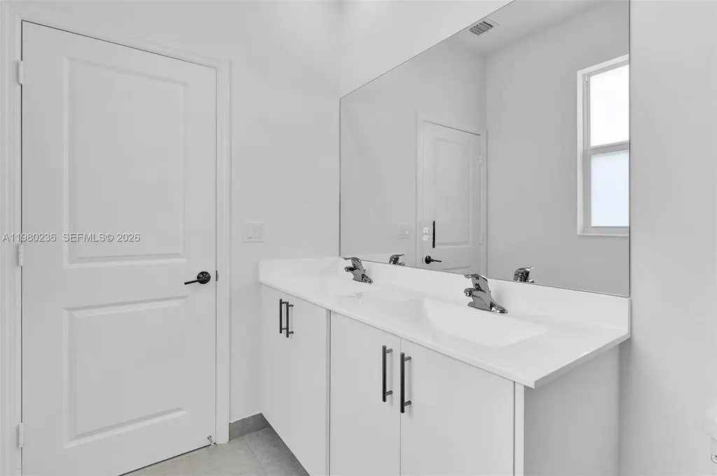 11925 NW 46th Street Coral Springs FL 33076