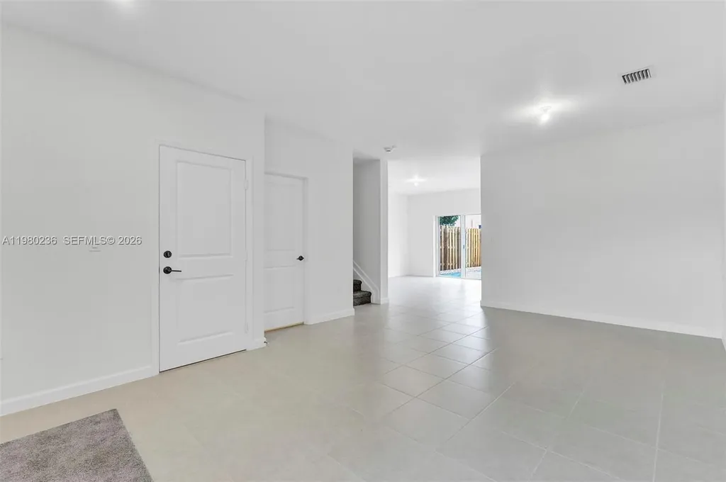 11925 NW 46th Street Coral Springs FL 33076