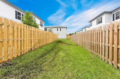11925 NW 46th Street Coral Springs FL 33076