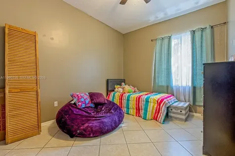 1921 SE 16 Avenue Homestead FL 33035