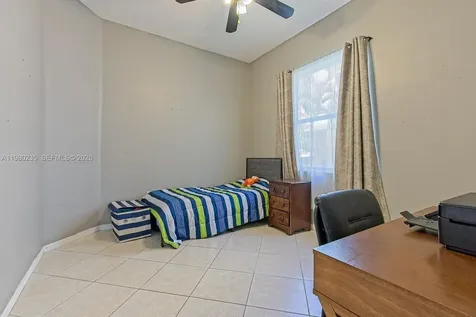 1921 SE 16 Avenue Homestead FL 33035