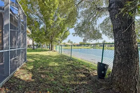 1921 SE 16 Avenue Homestead FL 33035