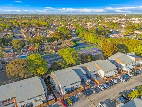 15421 SW 81st Circle Lane Miami FL 33193